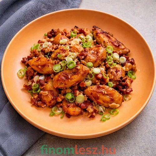 Újhagymás dödölle ropogós kacsazsíron sütve